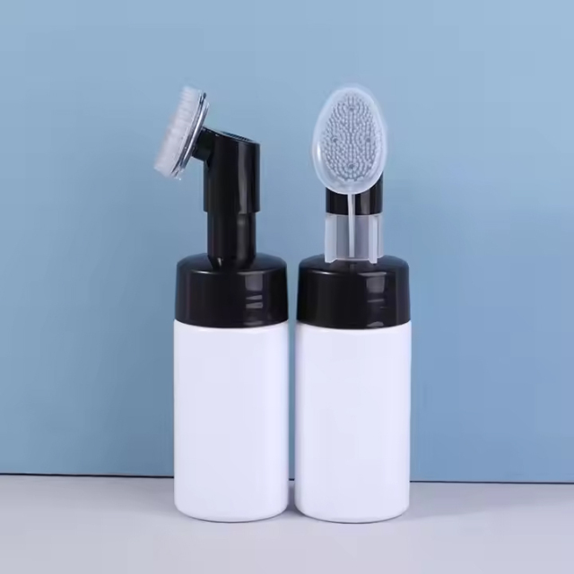 Plastic lotion face wash foam silicone brush pump head