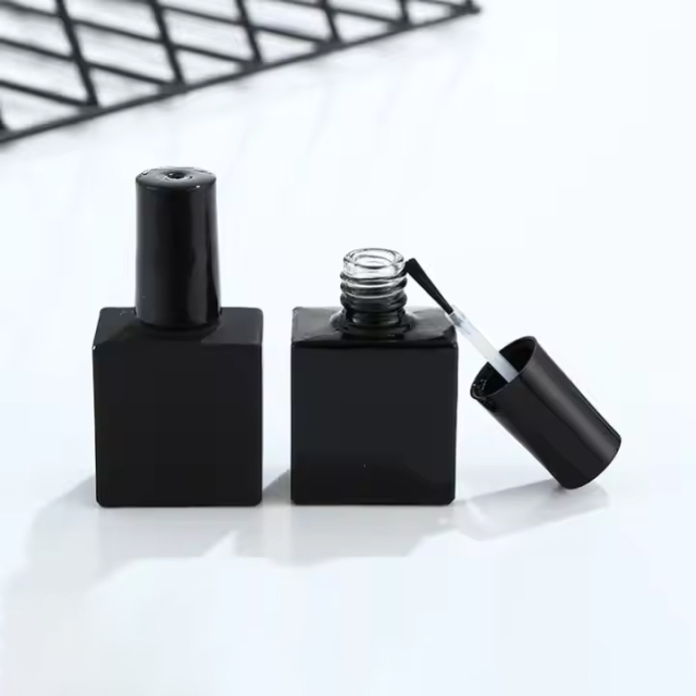 gel nail polish bottle cosmetic bottle