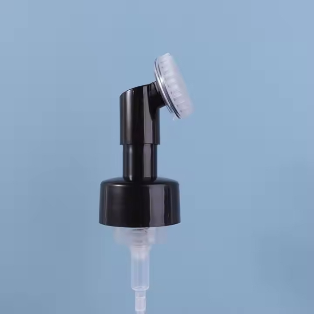 Plastic lotion face wash foam silicone brush pump head