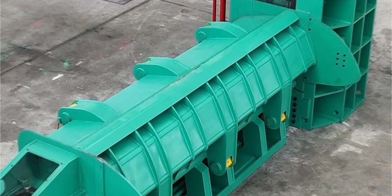 Brazilian customer ordered high-speed hydraulic gantry shearing machine for test run before shipment