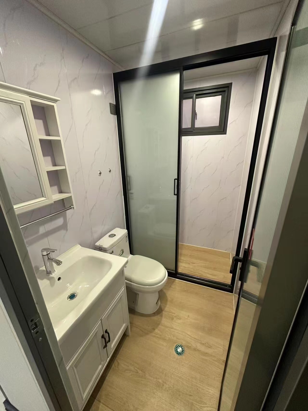 {Container house},{lcdalusteel.com},{Container house}