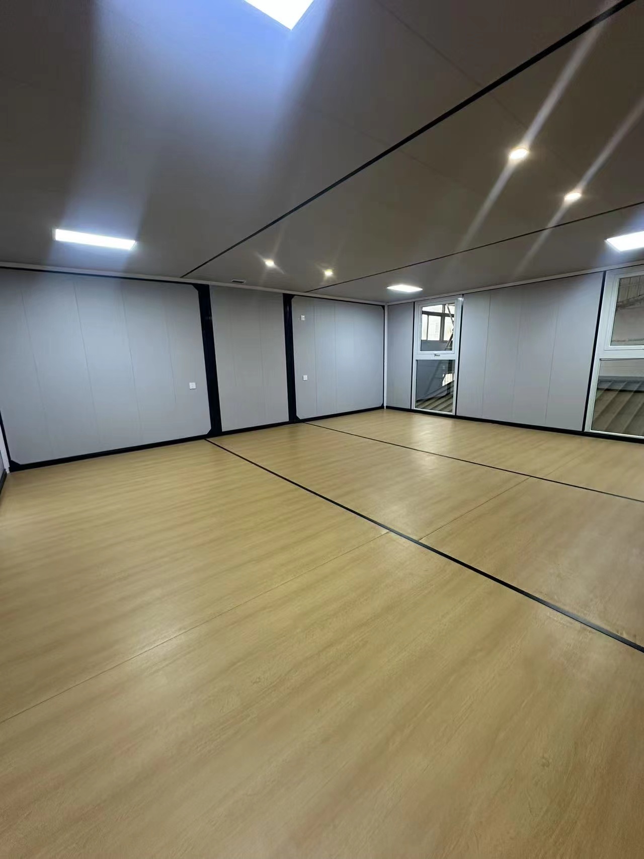 {Container house},{lcdalusteel.com},{Container house}