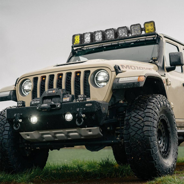 Customized Driving Light Pods Off-Road Linkable Roof Fog LED Light Bar Kit