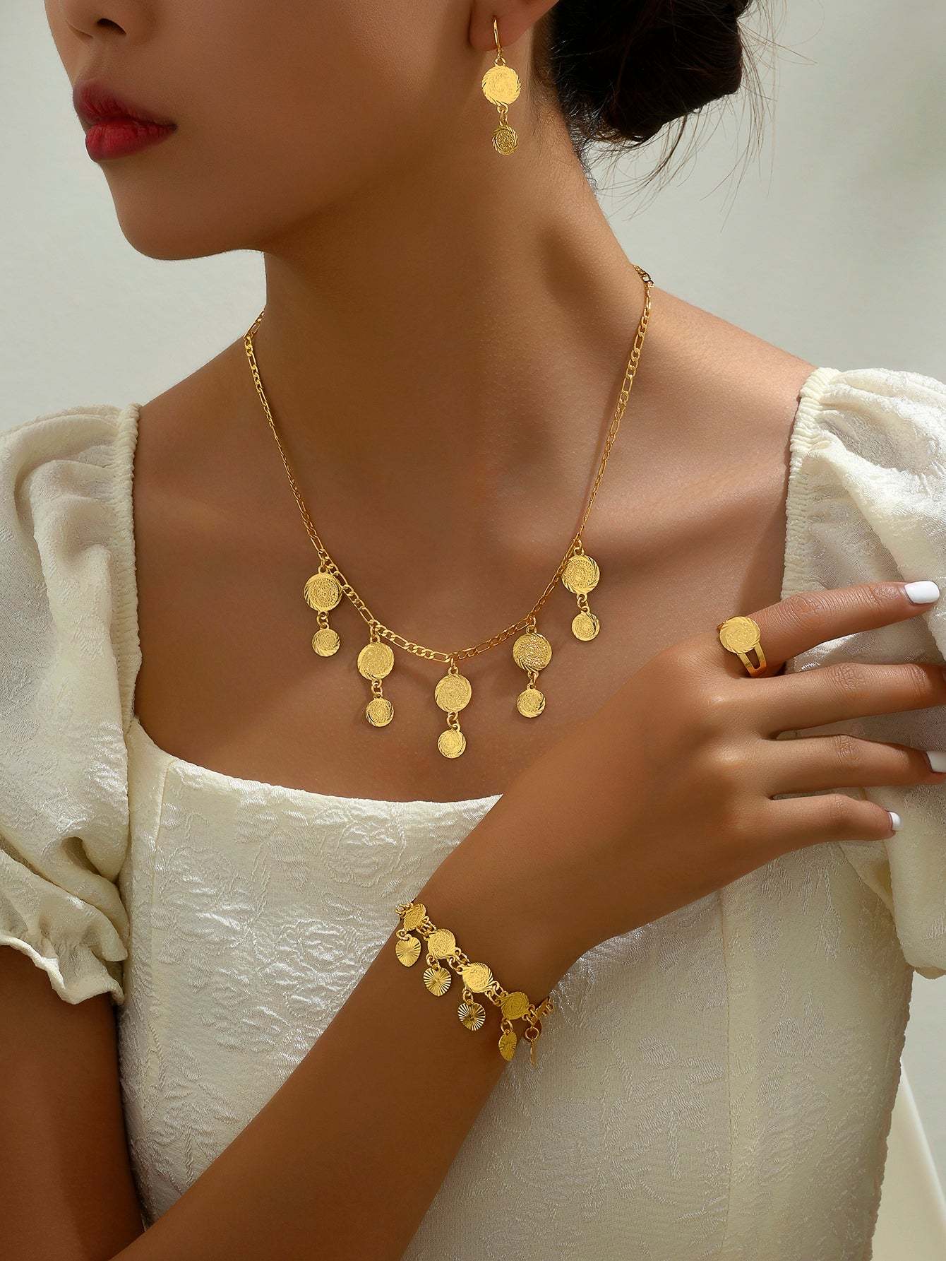 18K Gold Plated 五件套时尚简约休闲通勤精致复古气质个性钱币百搭项链耳环戒指手链套装