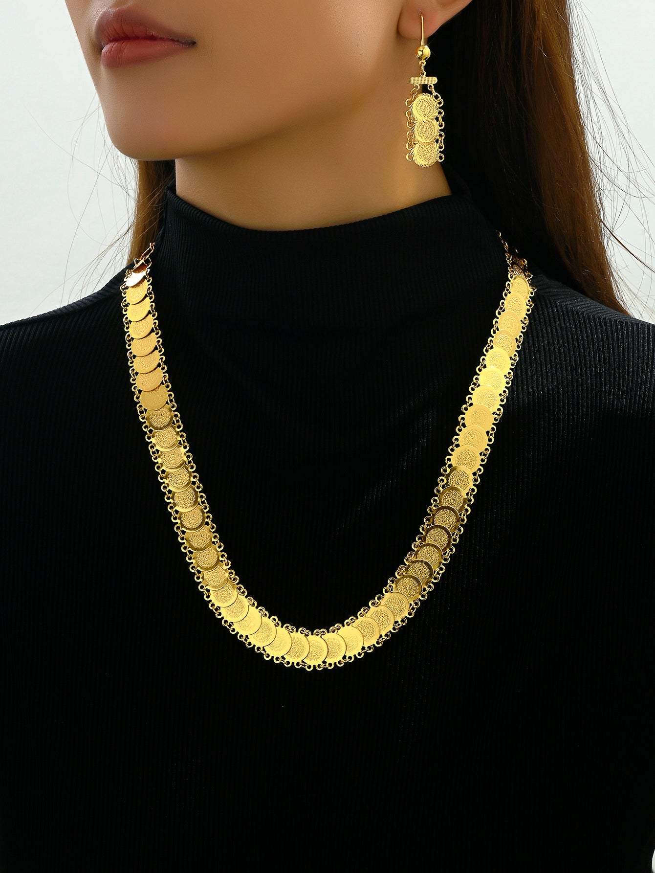 18K Gold Plated 三件套时尚个性百搭通勤项链耳环简约时尚个性长款钱币女款套装