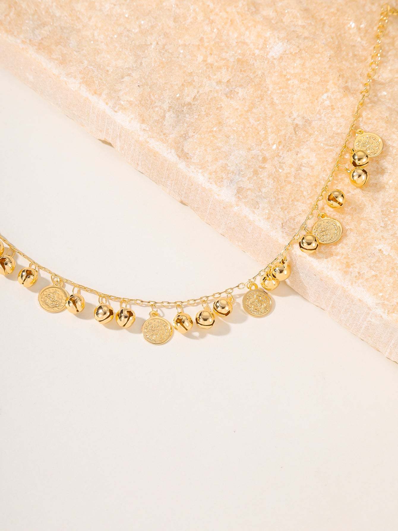 18K Gold Plated 一件时尚简约精致复古沙滩气质百搭古币铃铛可调节休闲通勤女士脚链