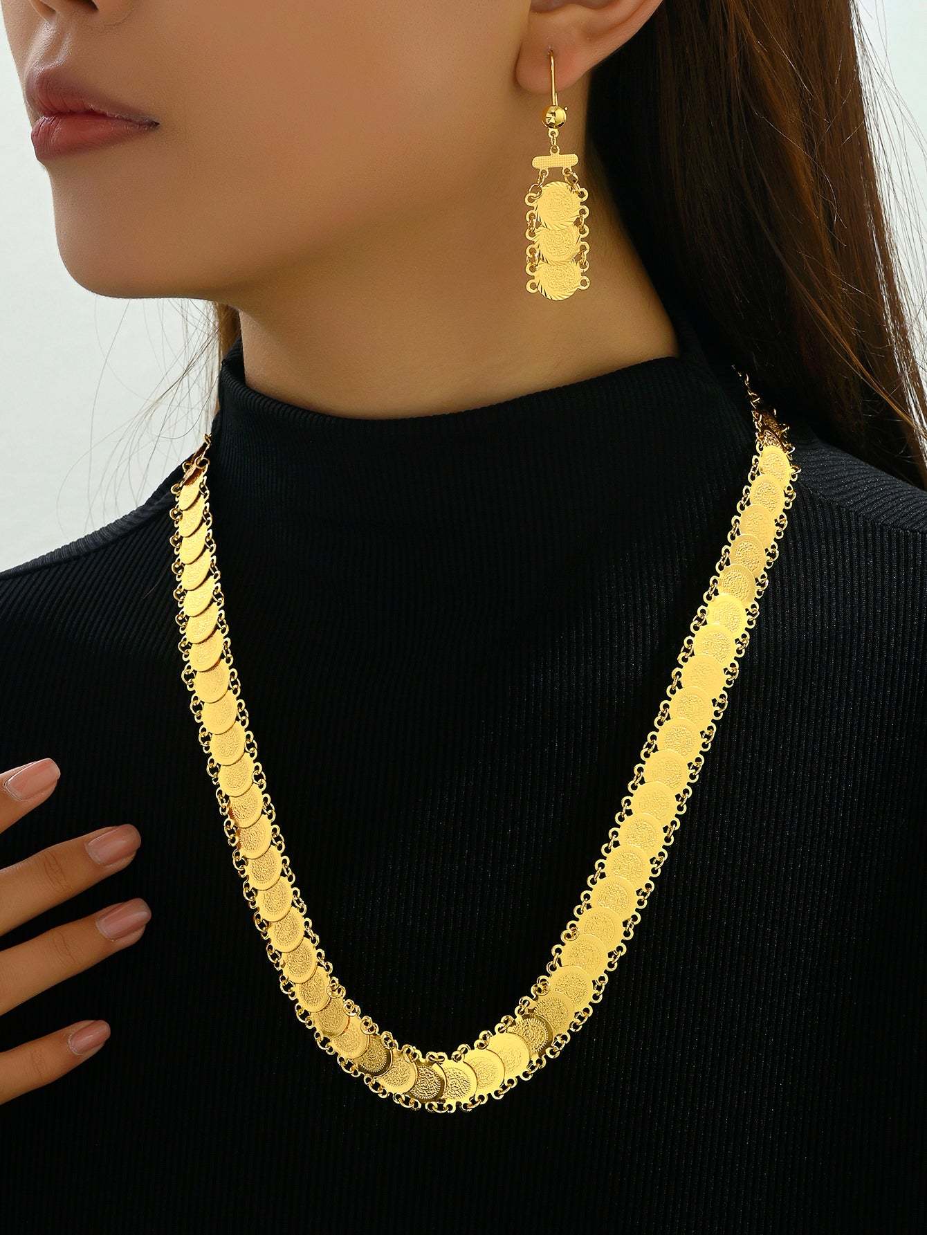 18K Gold Plated 三件套时尚个性百搭通勤项链耳环简约时尚个性长款钱币女款套装