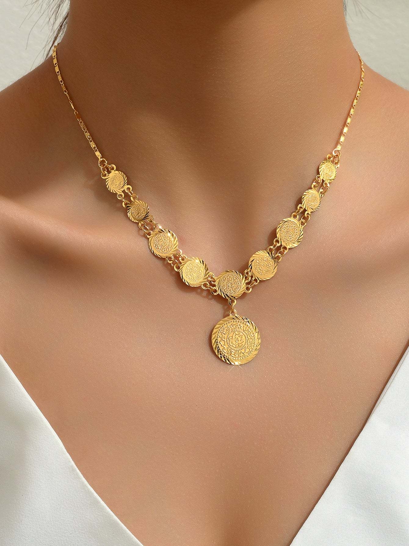 18K Gold Plated一件精美时尚百搭简约大气流苏 金属简洁钱币女款项链
