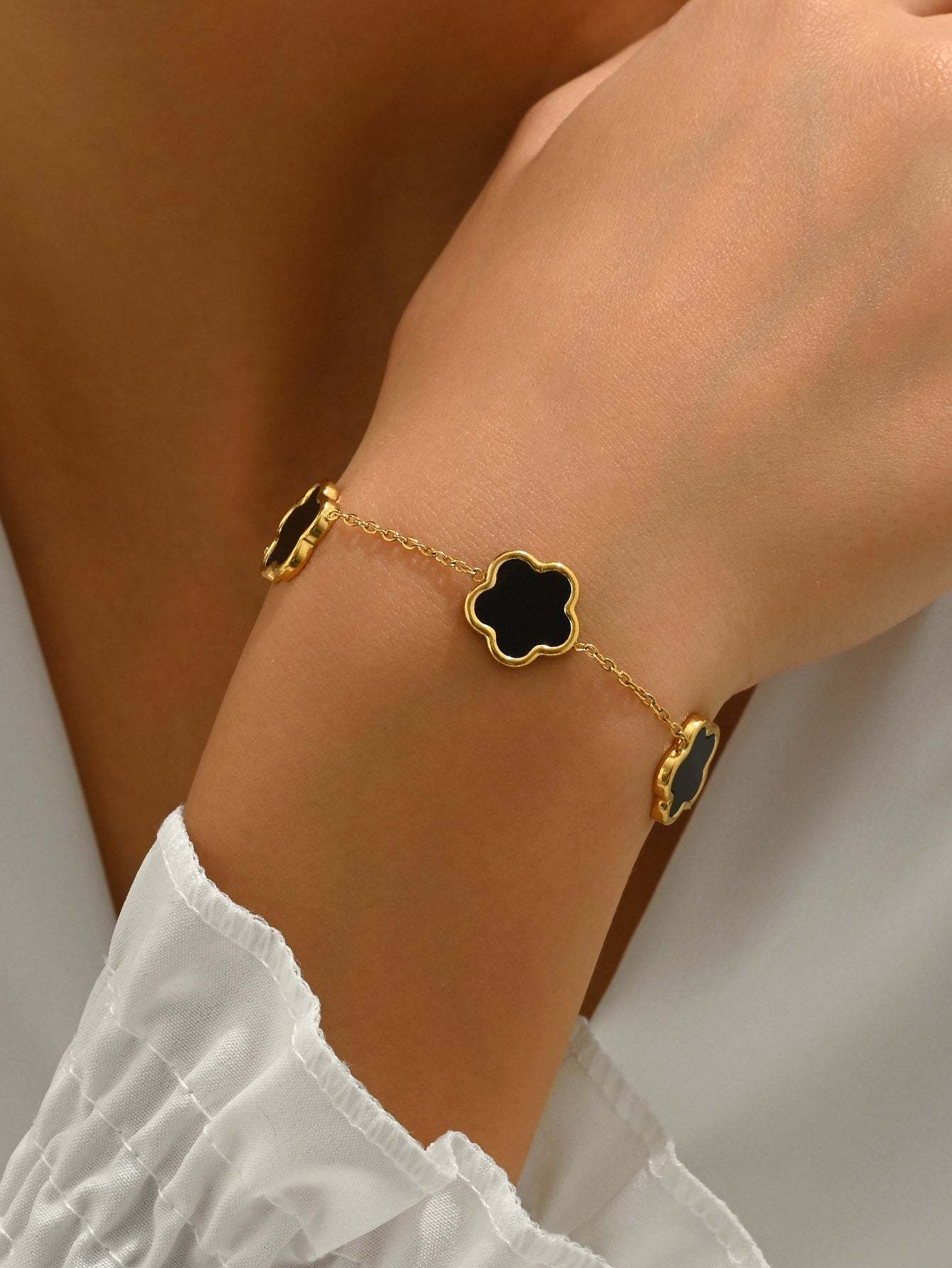 18K Gold Plated 一件时尚简约通勤贝壳花朵高级感女款链条手链