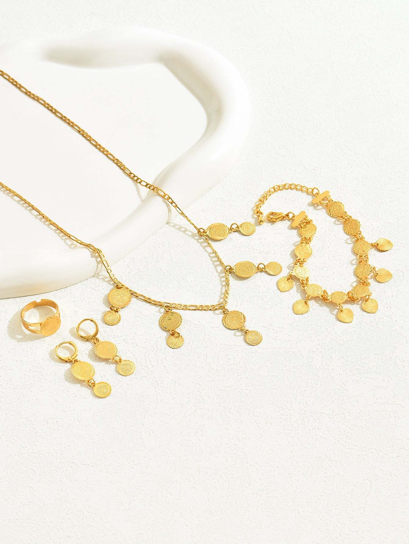 18K Gold Plated 五件套时尚简约休闲通勤精致复古气质个性钱币百搭项链耳环戒指手链套装