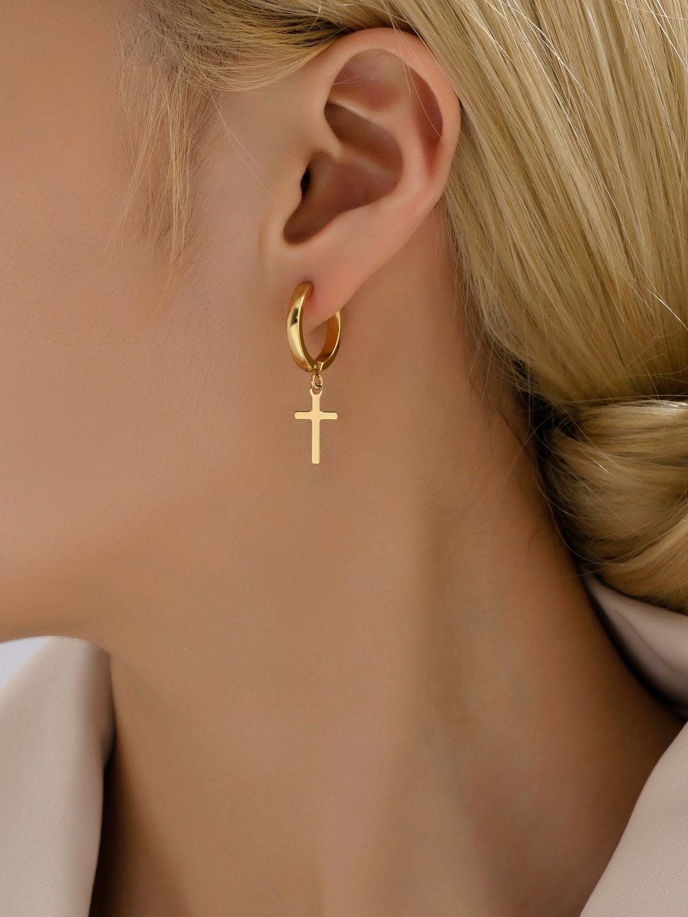 18K Gold Plated 1对时尚经典百搭个性高级感十字女式耳环耳坠