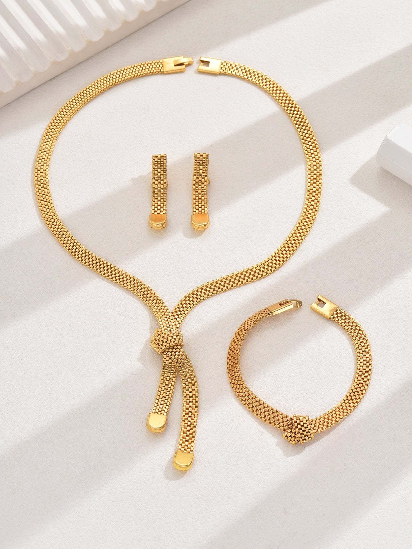 18K Gold Plated四件套简约镂空宽项链耳环手链网面高级百搭女式套装