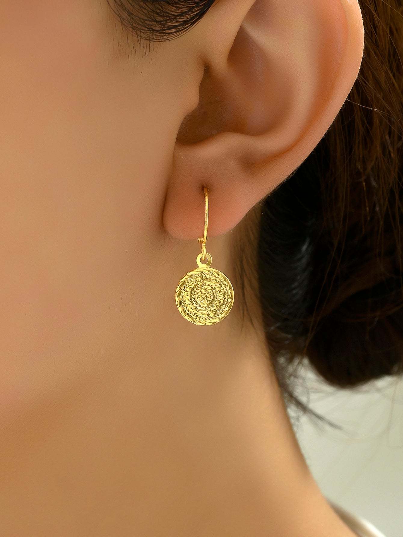 18K Gold Plated 一对时尚个性钱币女式耳环耳饰耳坠