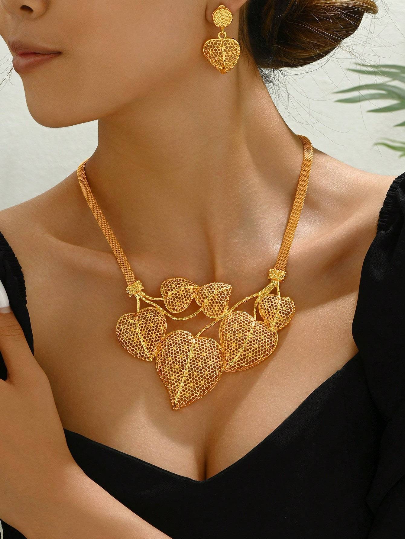 18K Gold Plated 三件套时尚复古婚礼项链古风异域风情耳环项链女款套装
