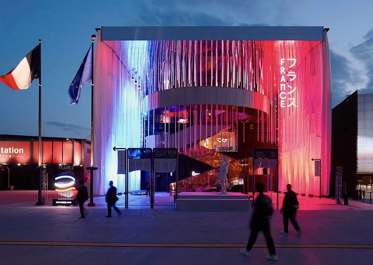 Seekway Innovations Creates Immersive Light Art Installation 