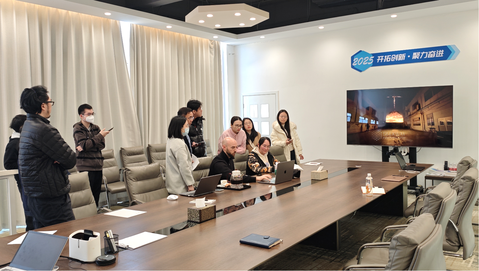 Seekway Innovations team collaborating with designers on production of the animation of lighting effects