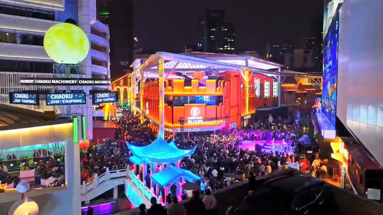 Seekway Ethernet-based Lighting Control System for Guiyang Longjing Lane Street Renewal