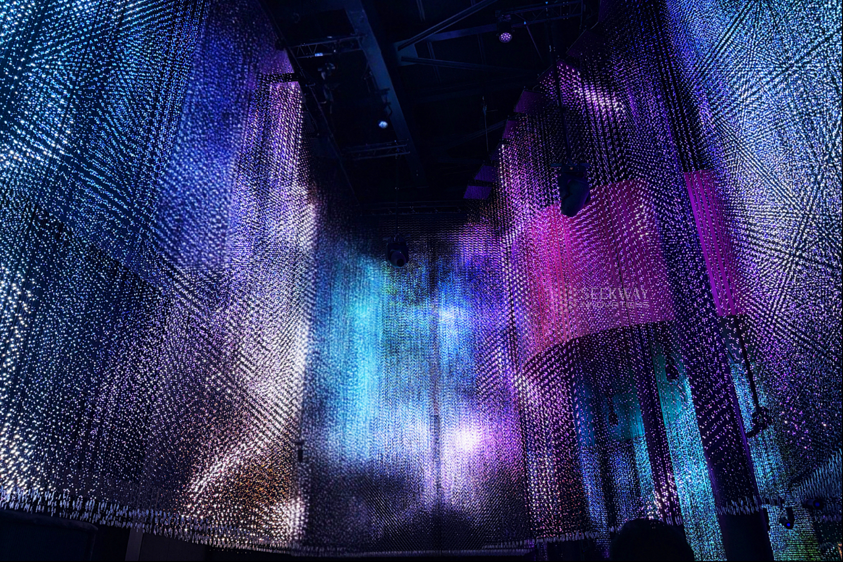 Curved high-transparency LED panels in Osaka Expo France Pavilion