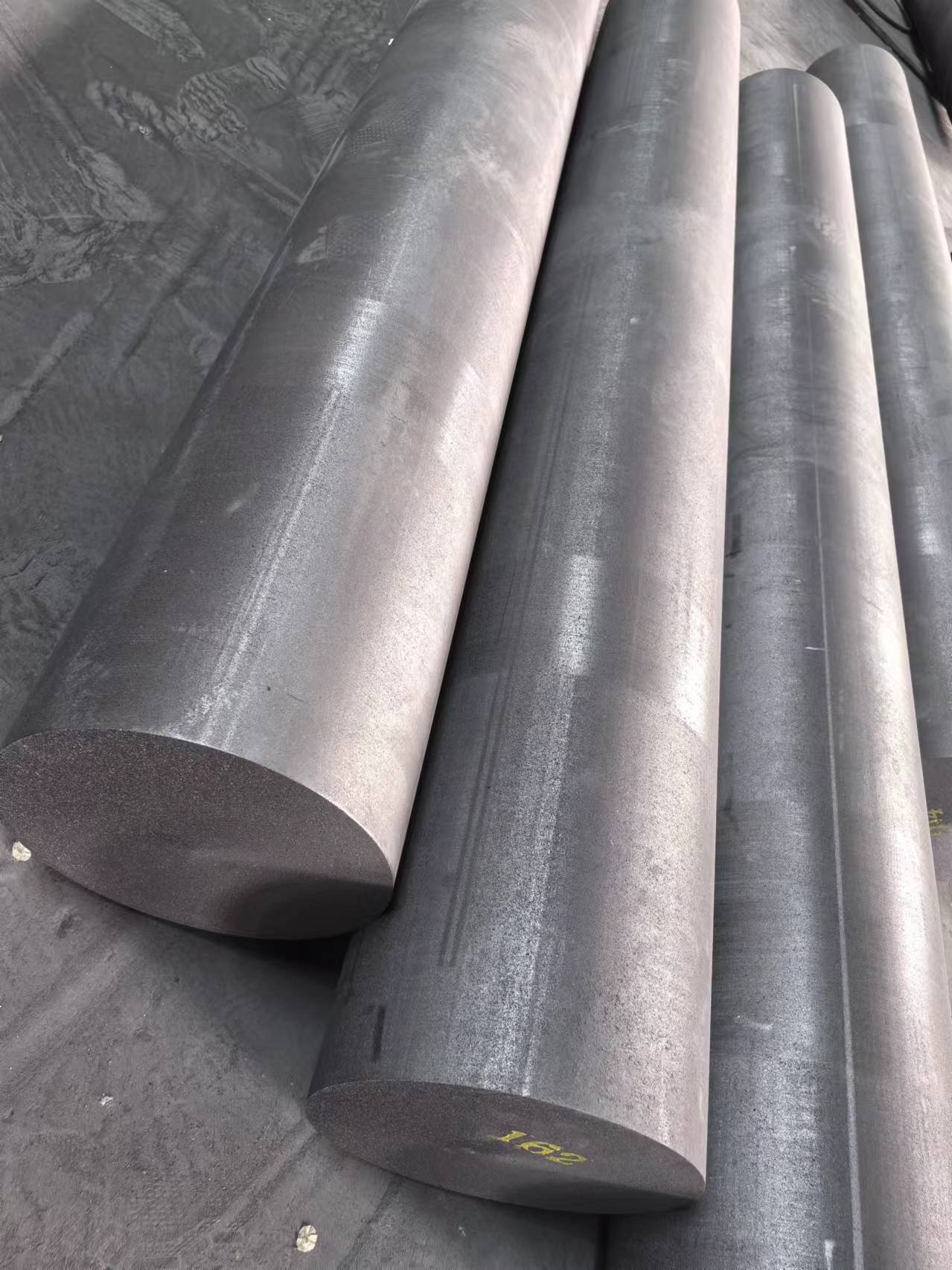 Fine-Grain Graphite