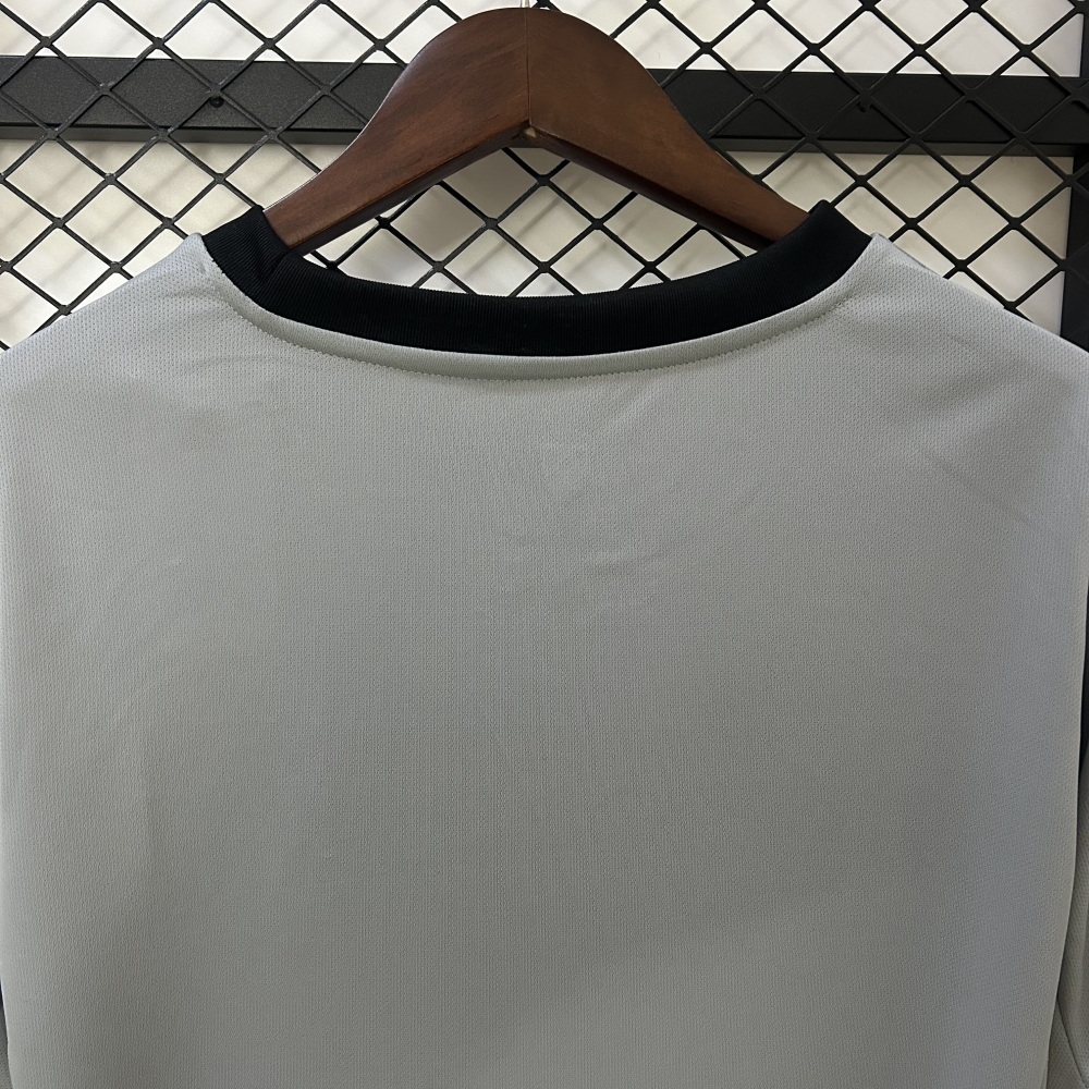 2025 Goalkeeper Portugal Grey Jersey  1:1 Thai quality