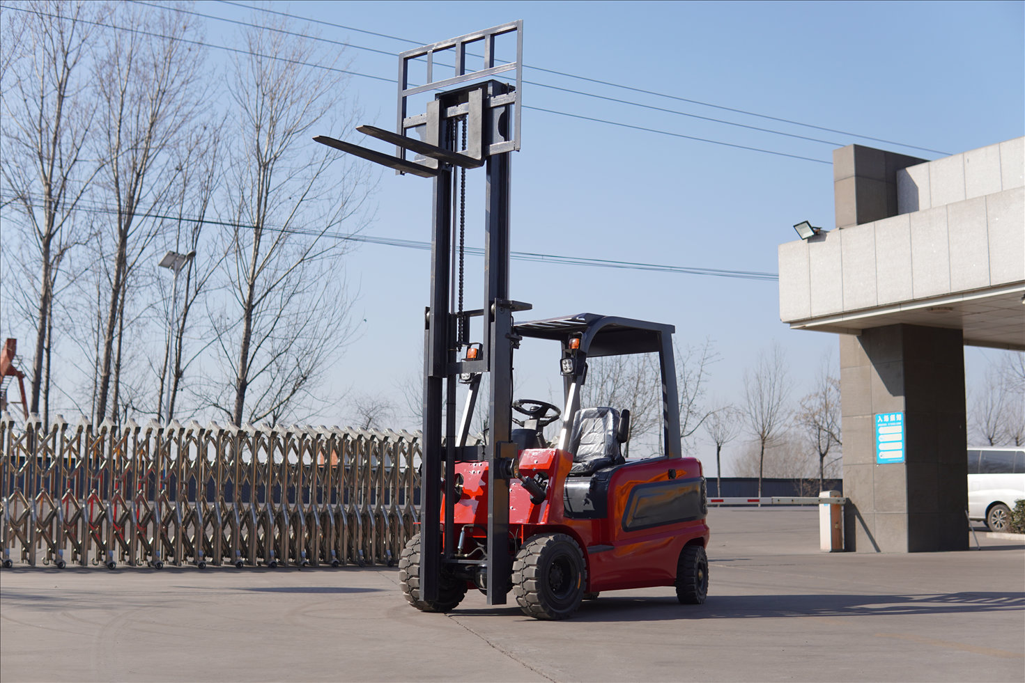 China Forklift Manufacturer Factory Low Price Forklift Electric 1 1.5 2 2.5 3 Ton 4wd 4x4 Electric Pallet Forklift Truck,Manufacturer of Skid Steer Attachments, Forestry Mulcher, Remote Control Lawn Mower ...