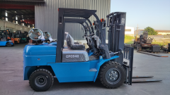 LPG Engine Gasoline Gas Forklift 3Tons Fork Positioner Side Shifter,Manufacturer of Lawn Mower, Diesel forklift, Electric forklift, Stacker truck, Scissor lift … 