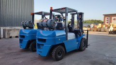 LPG Engine Gasoline Gas Forklift 3Tons Fork Positioner Side Shifter,Manufacturer of Lawn Mower, Diesel forklift, Electric forklift, Stacker truck, Scissor lift … 