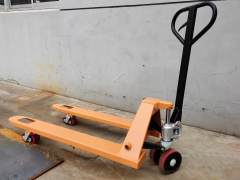 Manual Pallet Trucks for Lightweight Material Handling Easy to Operate and Maintain for Small Businesses,Manufacturer of Lawn Mower, Diesel forklift, Electric forklift, Stacker truck, Scissor lift … 