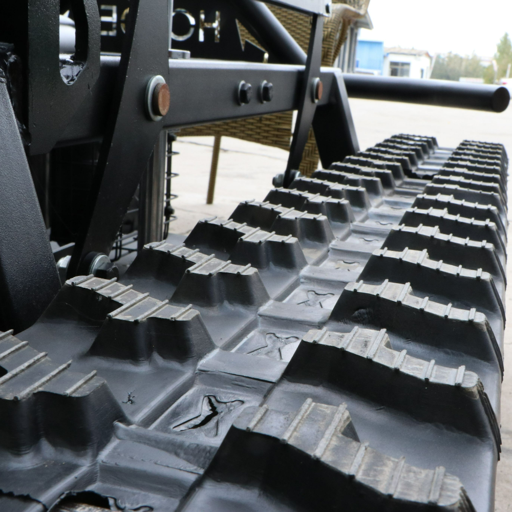 Remote control Lawn Mowers Manufacturer,Manufacturer of Lawn Mower, Diesel forklift, Electric forklift, Stacker truck, Scissor lift … 