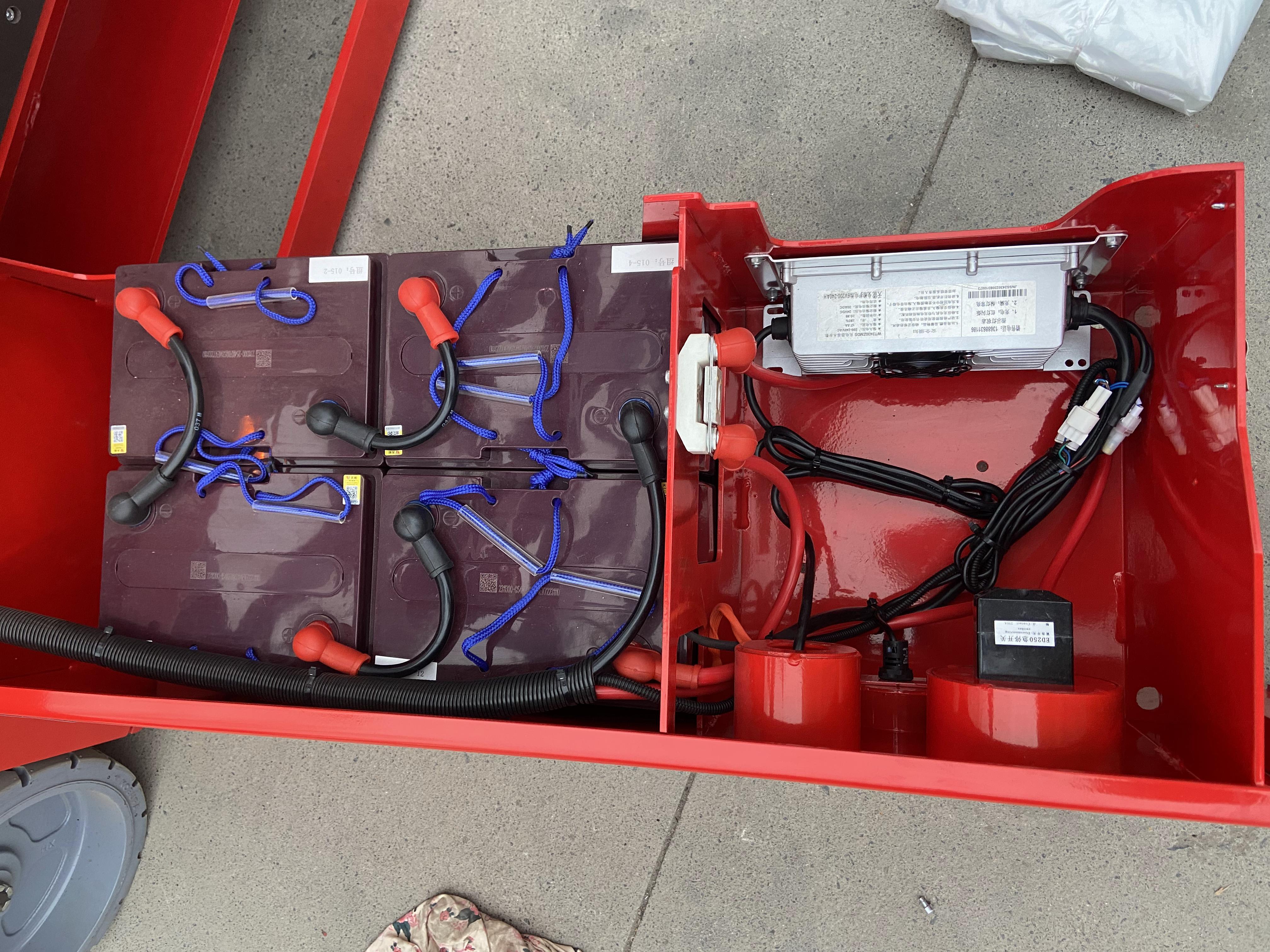 Self-propelled Scissor Lift Platform 4m 6m 8m 10m Manufacturer,Manufacturer of Lawn Mower, Diesel forklift, Electric forklift, Stacker truck, Scissor lift … 