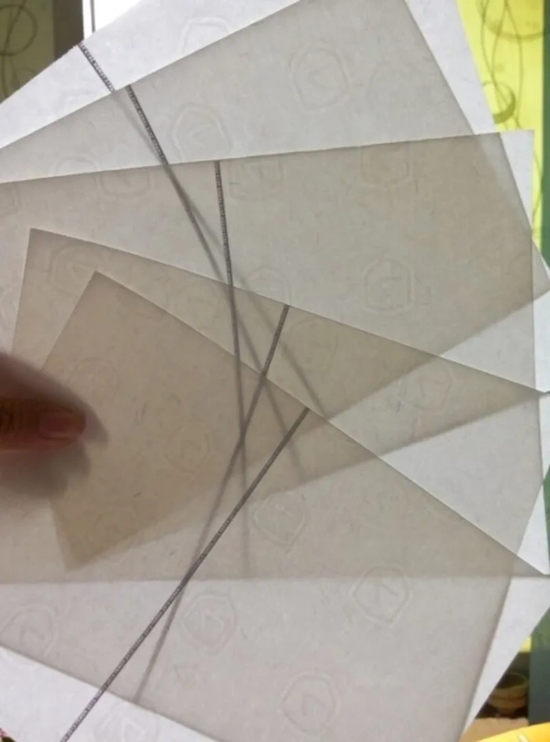 Customize safety watermark paper with security thread and UV fiber for the certificate