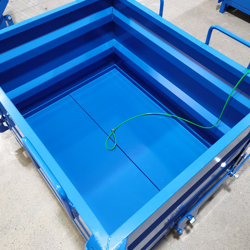 Self-Dumping Hopper กล่องทิ้งวัสดุแบบเทอัตโนมัติ ขนาด 1000*800*800 มม. ผลิตจากเหล็กรีดเย็นหนา 2.0 มม. กล่องหมุนเวียนสำหรับงานหนักในอุตสาหกรรม