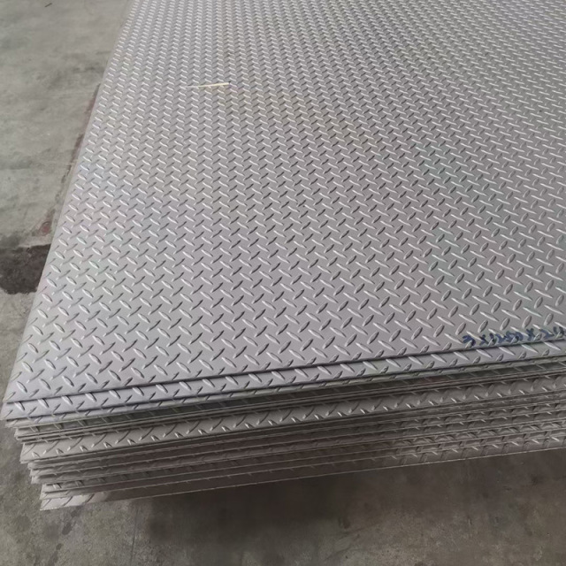 Stainless Steel Checkered Plate