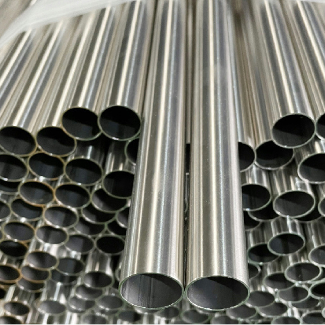 304L stainless steel round pipe