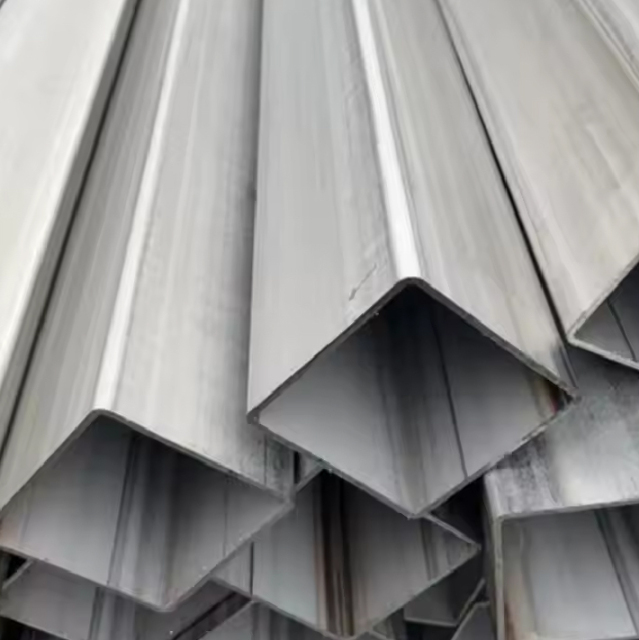 904 stainless steel pipe