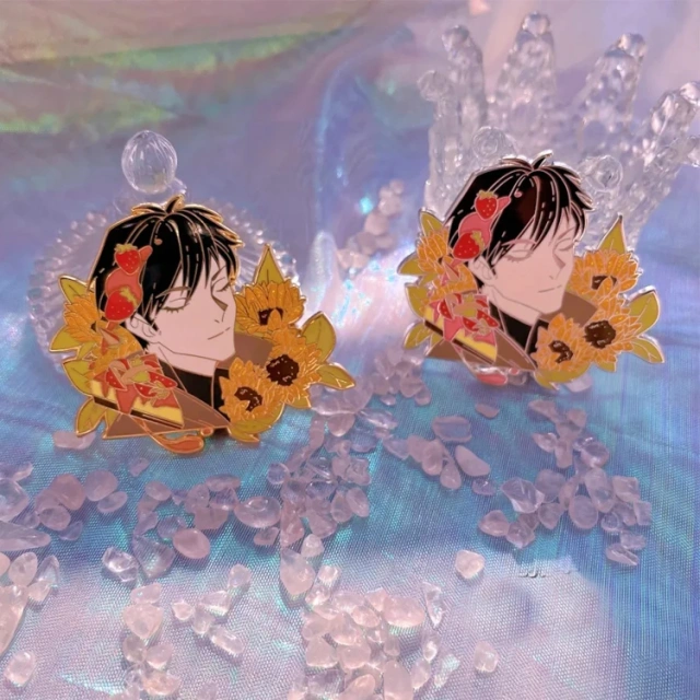 No Minimum Lapel Pin Metal Badge Manufacture Rose Gold Plated Glitter Anime Cartoon Soft Hard Enamel Pin Custom Enamel Pin