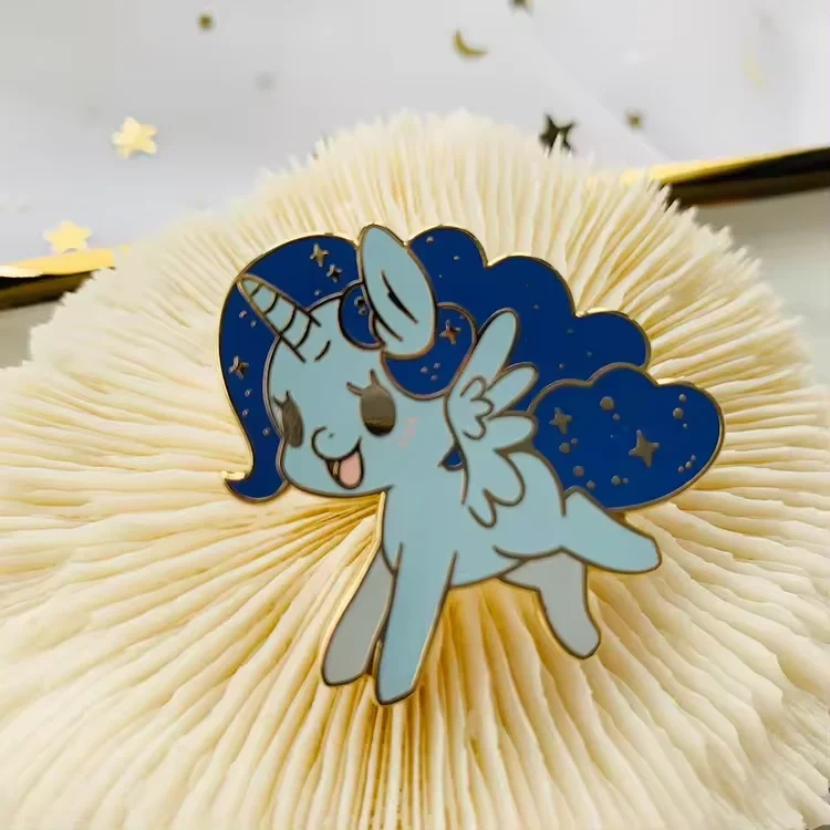 No MOQ Wholesale Custom Cartoon Anime Cartoon Metal Hard Lapel Pin Badge Glitter Cute Enamel Pin Customised Enamel Pins Logo