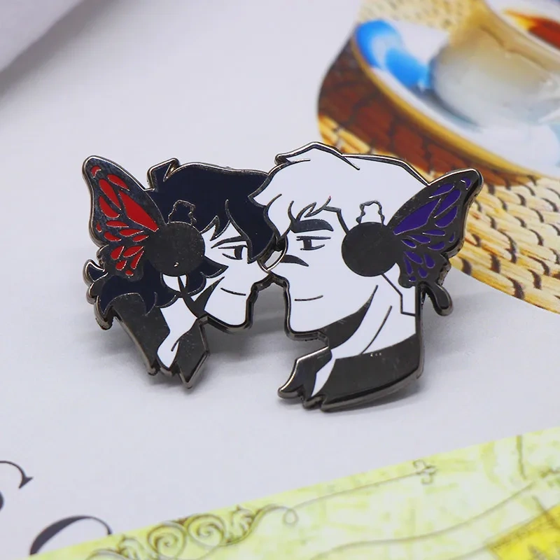 Cartoon Hard Enamel Pin Custom Cute Anime Lapel Pins Logo Screen Printing Glitter Soft Enamel Pin Metal Badge Manufacturer