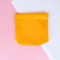 Professional Travel Small Makeup Pouch With Logo Portable Headphone Lipstick Pouch Bag Waterproof Cosmetic Pouch Packaging