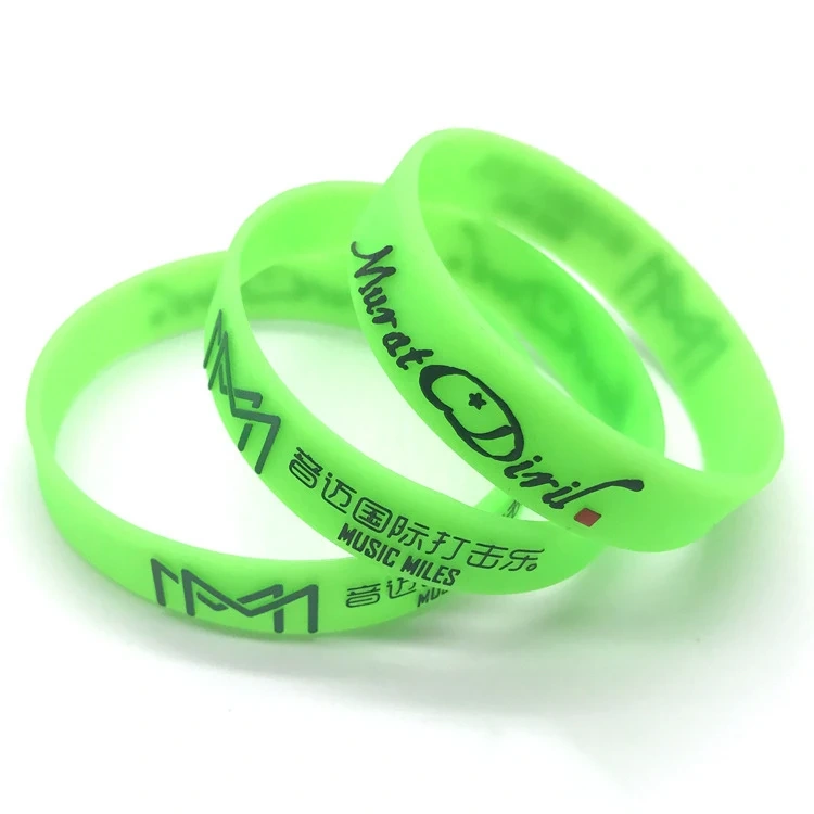 China Factory Custom Colourful Logo Brand Luminous Eco-friendly Baby Rubber Rainbow Bracelet Silicone Wristband