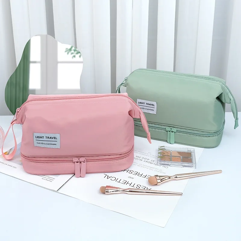 Luxury Travel Cosmetic Bag Cases for Women Waterproof Professional Makeup Bag Travel Case Custom Logo Make up Brush Set With Bag