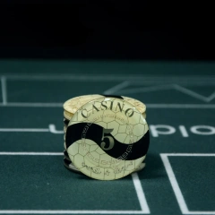 Personalized Poker Chips Set Poker Chip Golf Ball Marker Custom Acrylic Poker Chips With Logo