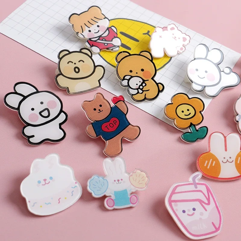 Custom Acrylic Pin Manufacturer Clear Glitter Acrylic Pin Badge CutE Cartoon Anime Kpop Custom Shape Acrylic Chain Charm