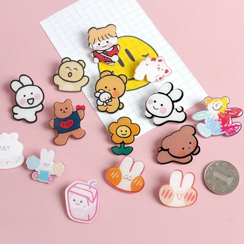 Custom glitter acrylic badge pin and acrylic keychain