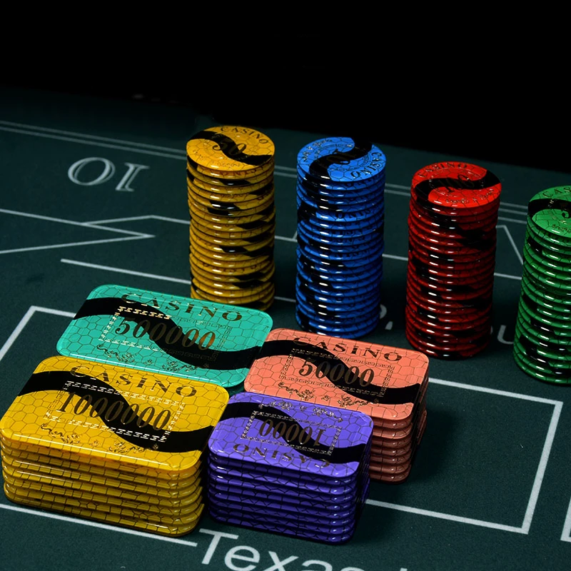 Crystal Clear Acrylic Poker Chips