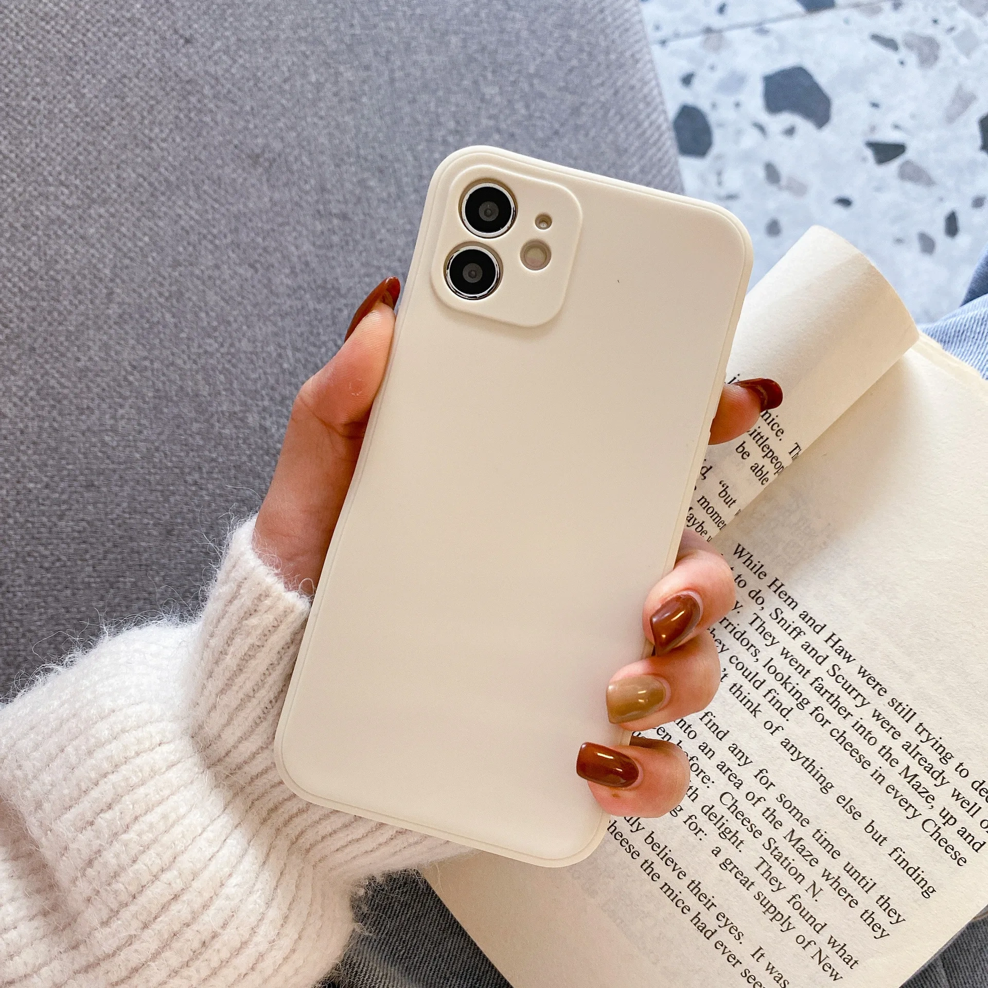 Custom Logo Anti-scratch Soft Cover TPU Phone case Colorful mobile phone case for iPhone 11 /12 /13/14ProMax