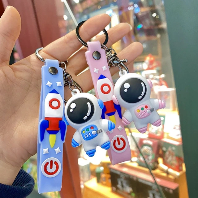 Wholesale Promotional Keychains Cartoon Spaceman Anime Keychain Custom 3D Pvc Keychain Cute Rubber Key Chains Custom Logo