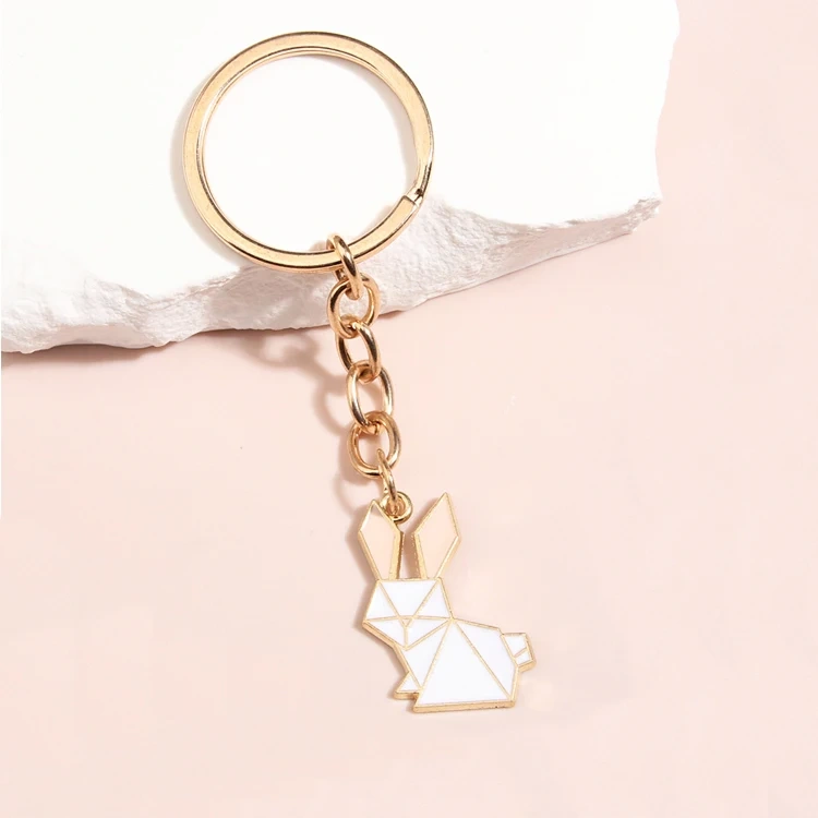 Custom Enamel Keychain Metal Key Chains Wholesale Animal Kawaii Stainless Steel Motel 3d Car Logo Gold Enamel Keychain
