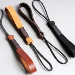 Promotional Diy PU Leather Keychain For Toys Garment Bags Accessories PVC Rubber Key Ring Wholesale Car Key Chain  Key Ring
