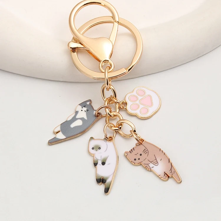 Personalized Cute Anime Enamel Keychain Metal KeyChains Animal Cat Kawaii Stainless Steel Logo Gold Enamel Keychain Custom